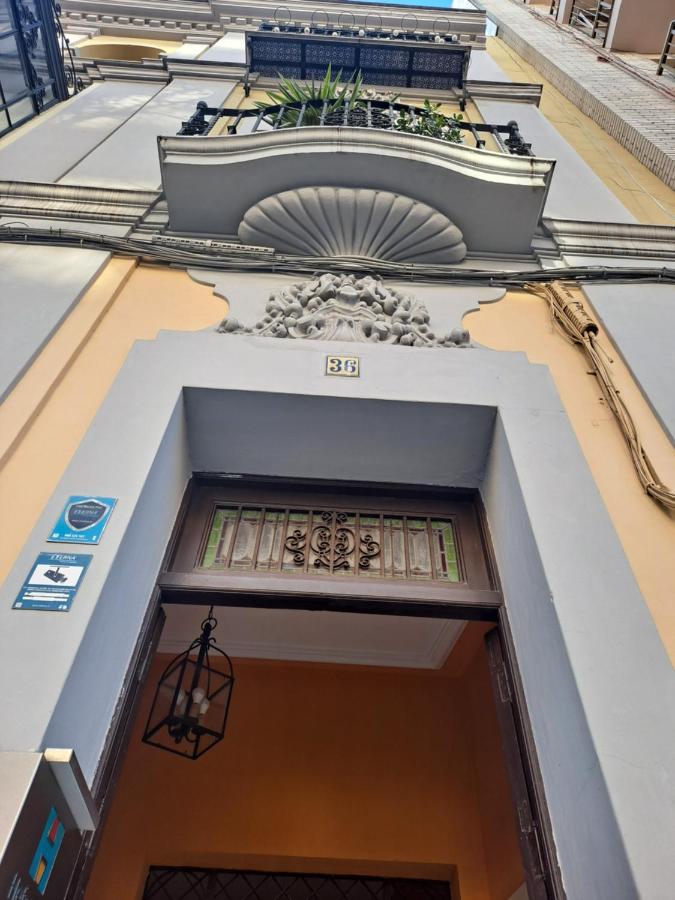 Apartmán Atico Duplex Marques De Reyes Sevilla Exteriér fotografie